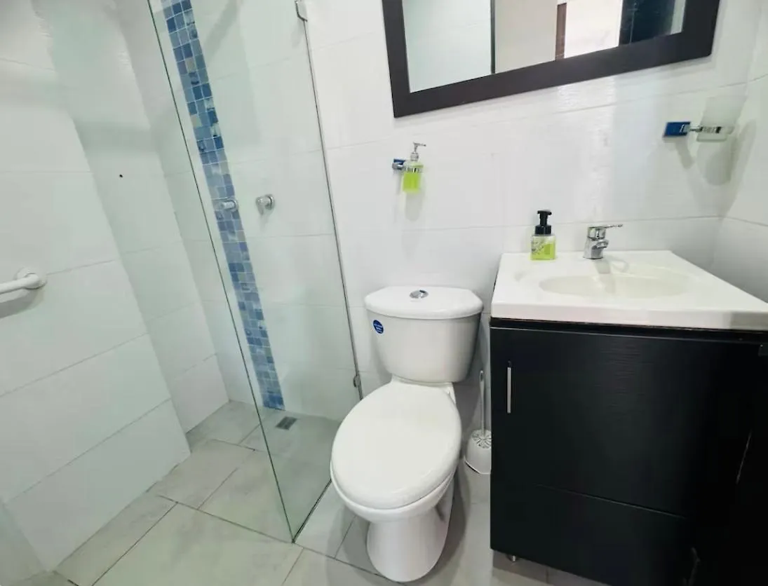 Apartaestudio De 2 Habitaciones Cerca A Provenza Y El Tesoro Medellin 0*,