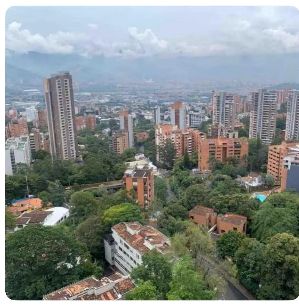 Apartaestudio De 2 Habitaciones Cerca A Provenza Y El Tesoro Medellin Apartment