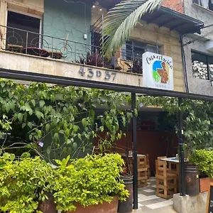 אכסניה Casa Estacion Y Restaurante, מדיין