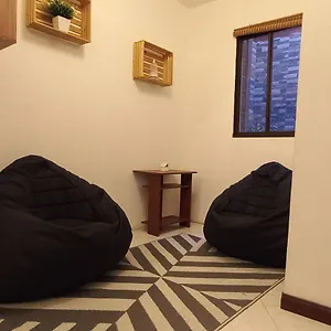 Apartment Apto Idoneo Para Descansar Muy Central En El Poblado, Medellin