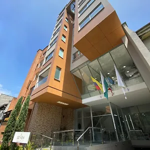 Seven Medellín