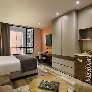 Hotel Blues, Medellín